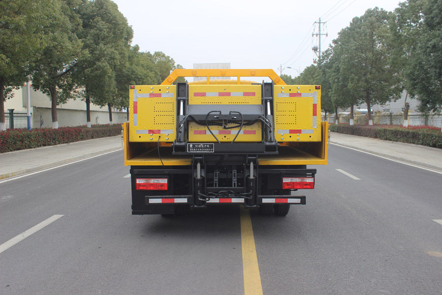 潤(rùn)知星牌SCS5042TFZEQ6型防撞緩沖車(chē)